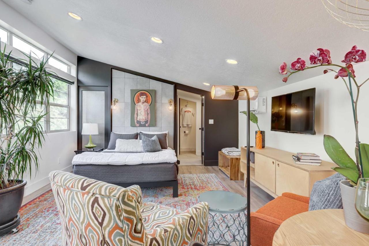 Stylish And Modern Boise Studio With Foothills Views! Экстерьер фото